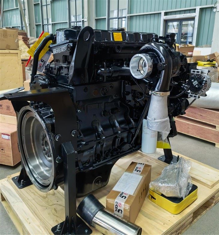 QSZ13-C550-30 建設機械用モーター